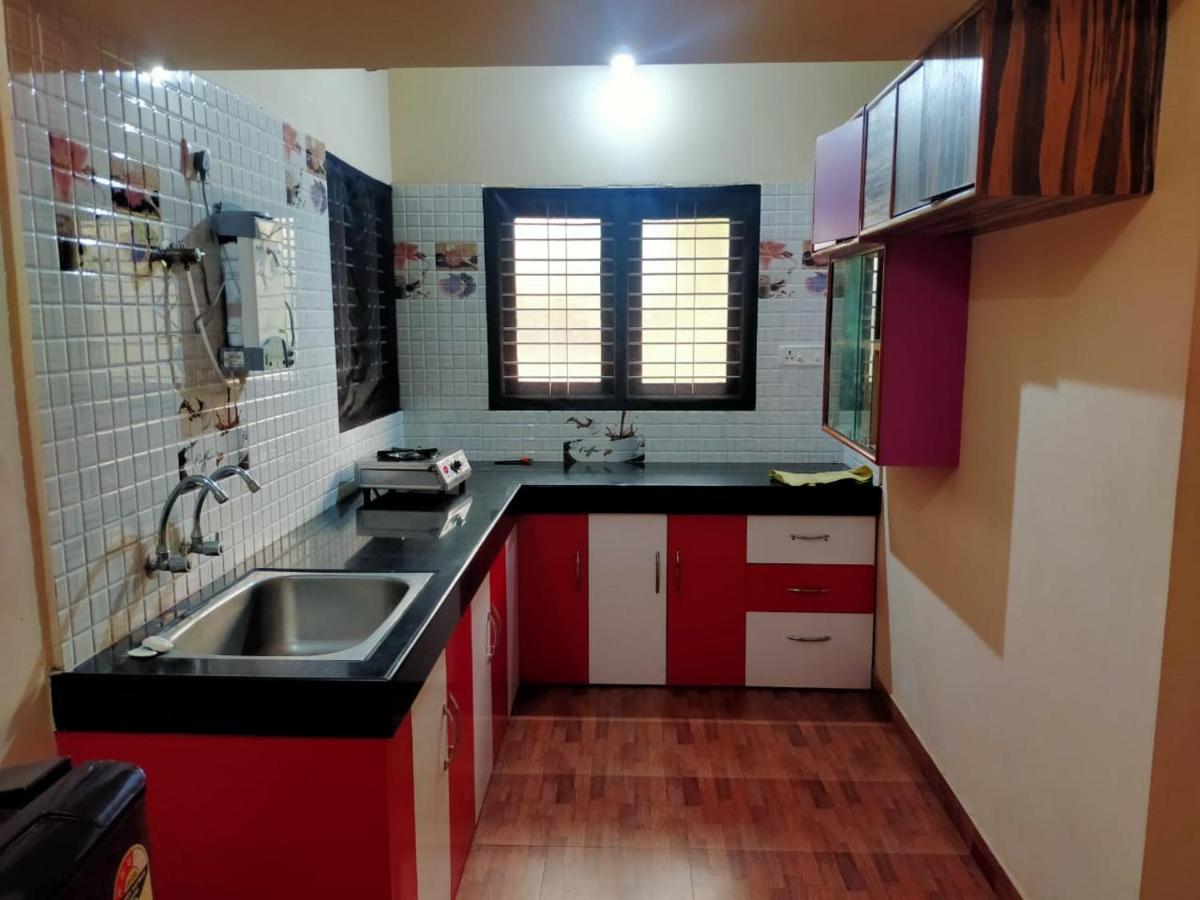 Maanyatha Home Stay Манипала Екстериор снимка
