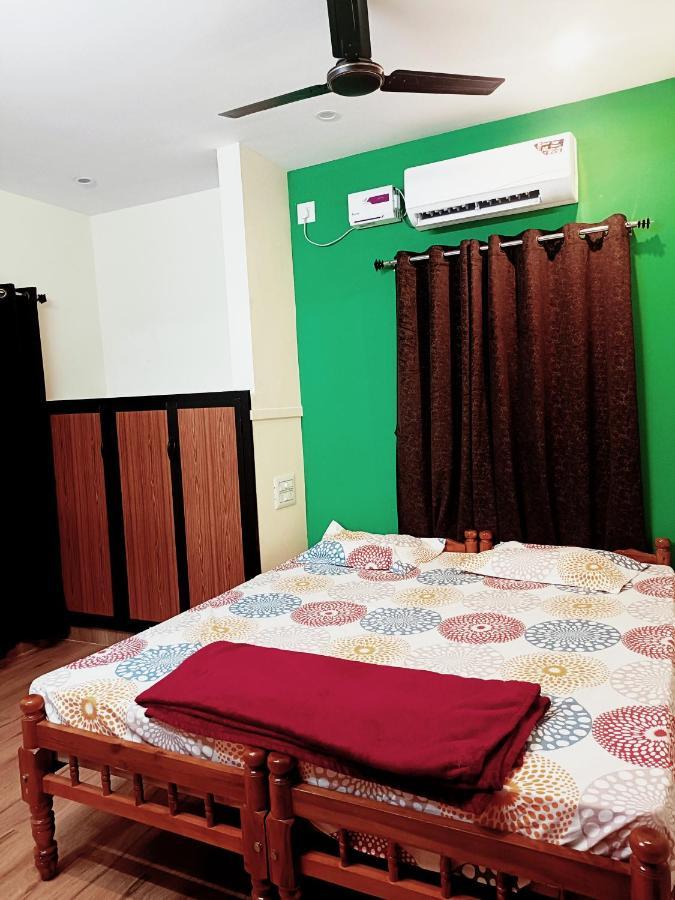 Maanyatha Home Stay Манипала Екстериор снимка