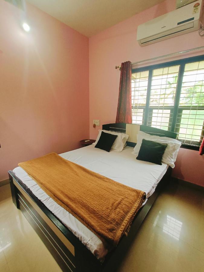 Maanyatha Home Stay Манипала Екстериор снимка