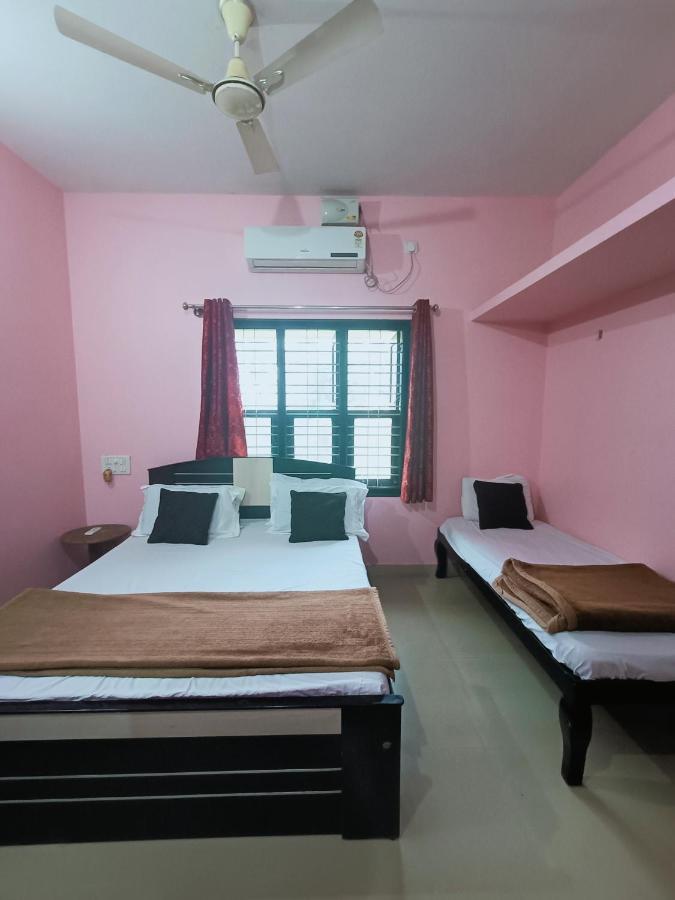 Maanyatha Home Stay Манипала Екстериор снимка