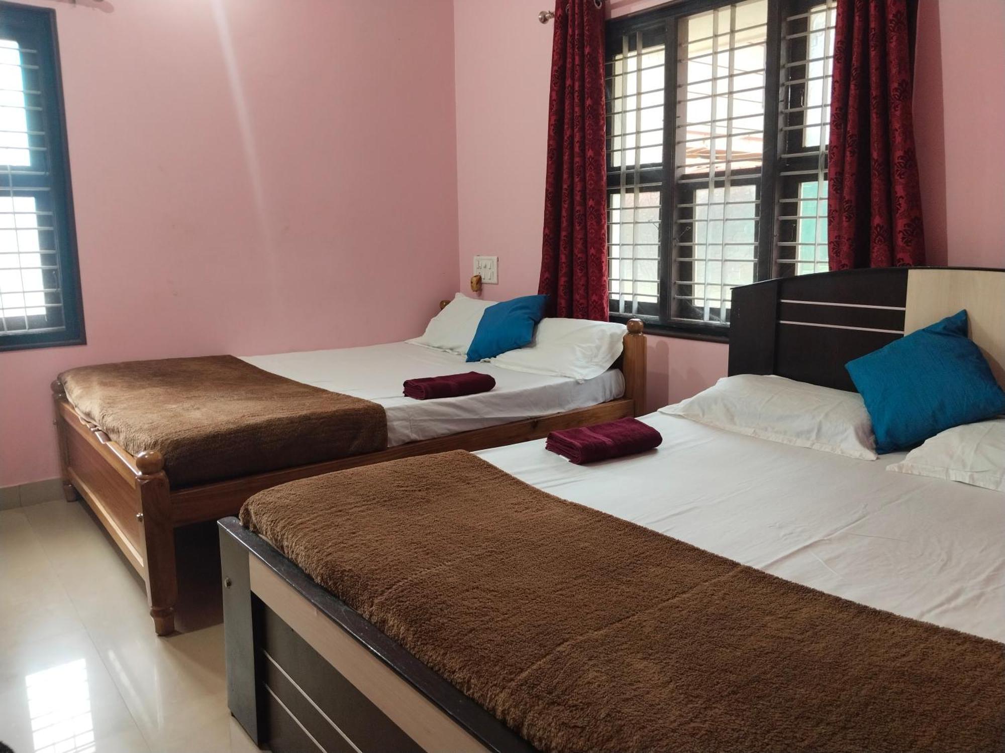 Maanyatha Home Stay Манипала Екстериор снимка