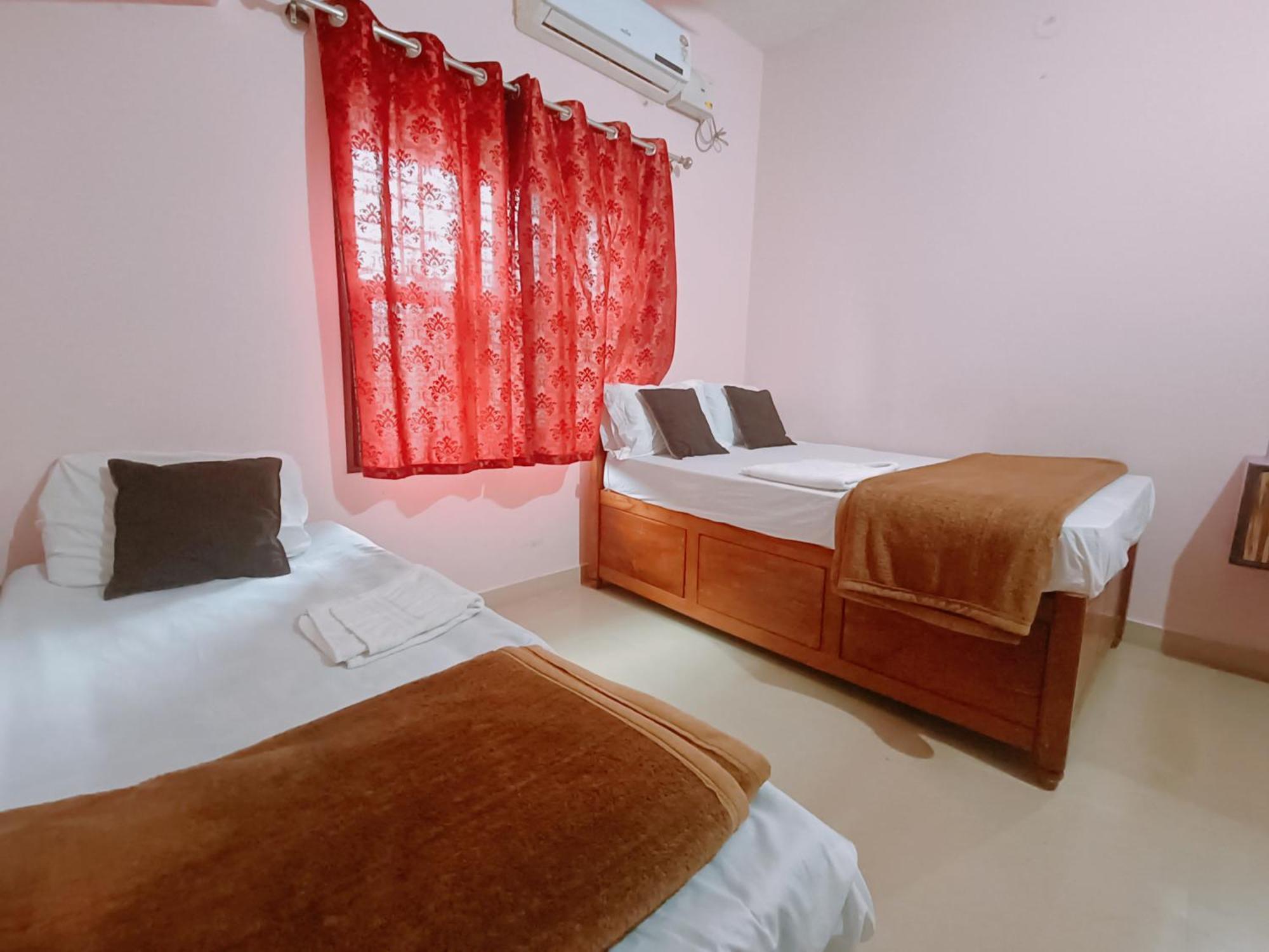 Maanyatha Home Stay Манипала Стая снимка