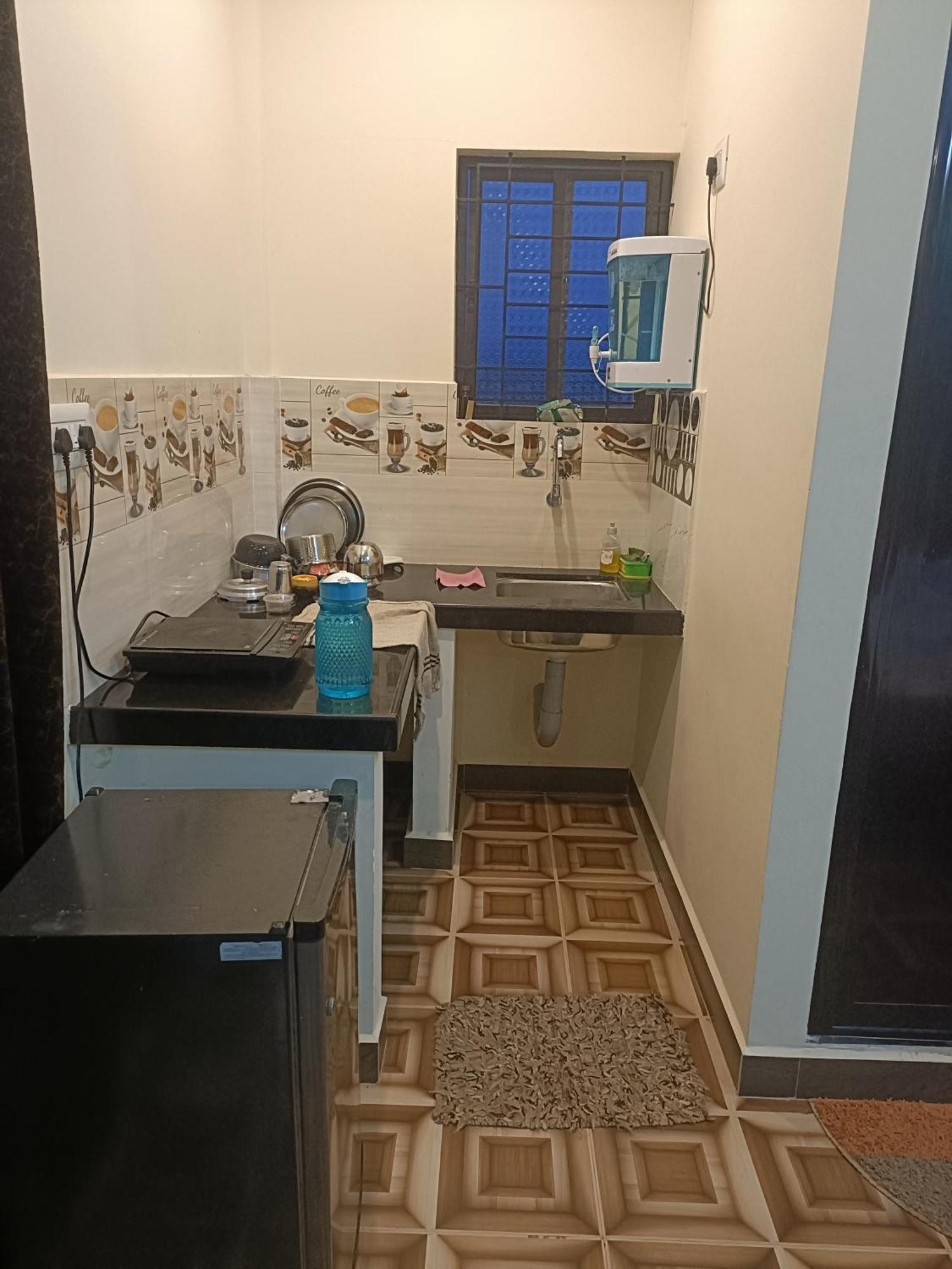 Maanyatha Home Stay Манипала Стая снимка